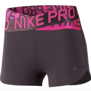 Nike pro intertwist shorts Medium